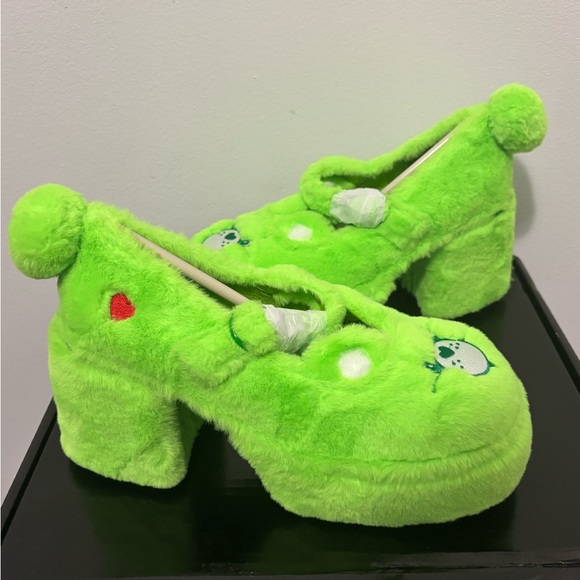 NIB Dolls Kill x Care Bears Green Love A lot Platform Mary Janes - Picture 2 of 12